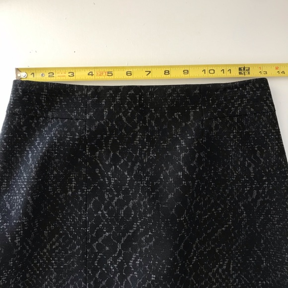 😍TAHARI Snake Print Pencil Skirt - Picture 3 of 7
